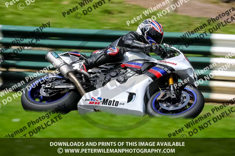 cadwell no limits trackday;cadwell park;cadwell park photographs;cadwell trackday photographs;enduro digital images;event digital images;eventdigitalimages;no limits trackdays;peter wileman photography;racing digital images;trackday digital images;trackday photos